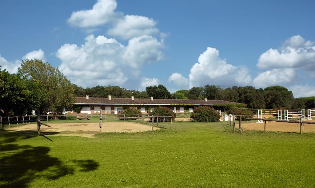 Residential Horse Club Costa Brava Vandrarhem Santa Cristina d'Aro Rum bild